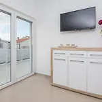 Kosic 4 By Interhome Apartamento Vir