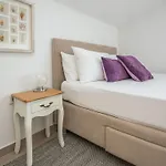 Kosic 4 By Interhome Apartamento