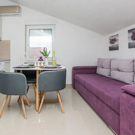 Kosic 4 By Interhome Lejlighed Vir