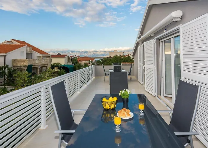 Kosic 4 By Interhome * 维尔