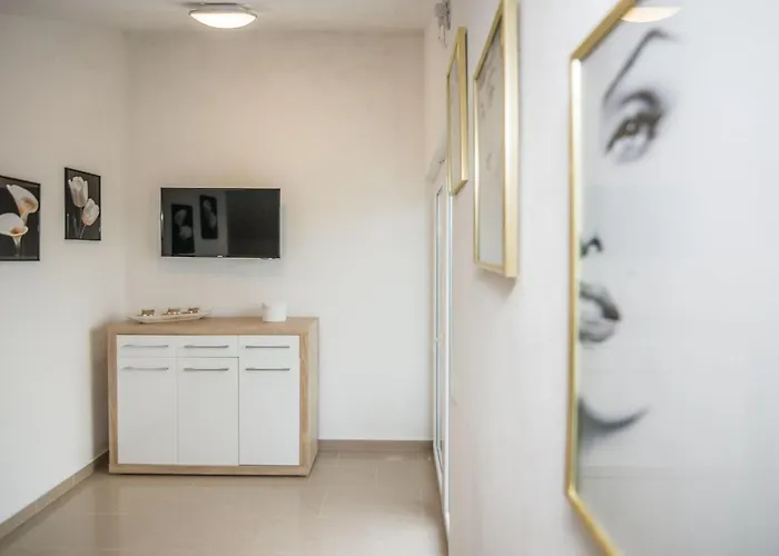 Kosic 4 By Interhome