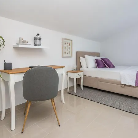 Kosic 4 By Interhome Apartman *