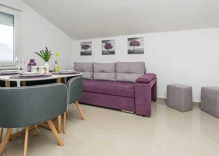 Kosic 4 By Interhome * Вир